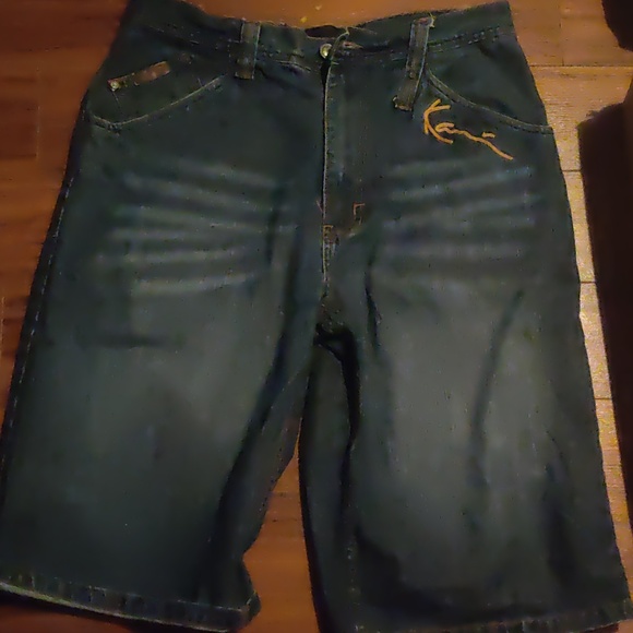 Vintage Karl Kani shorts - Picture 9 of 10